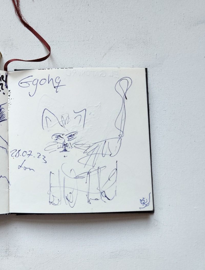Handgezeichnete Katze Ggohg